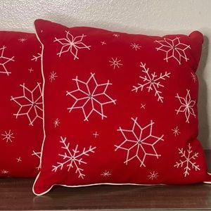Mr. Christmas, Home, Throw pillows, Red, 22 x 22, Velvet, Snoeflake embroidery